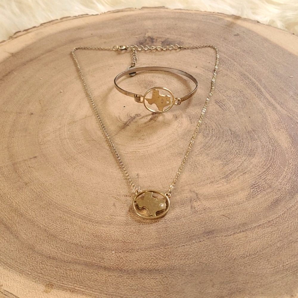 Texas bracelet and necklace set